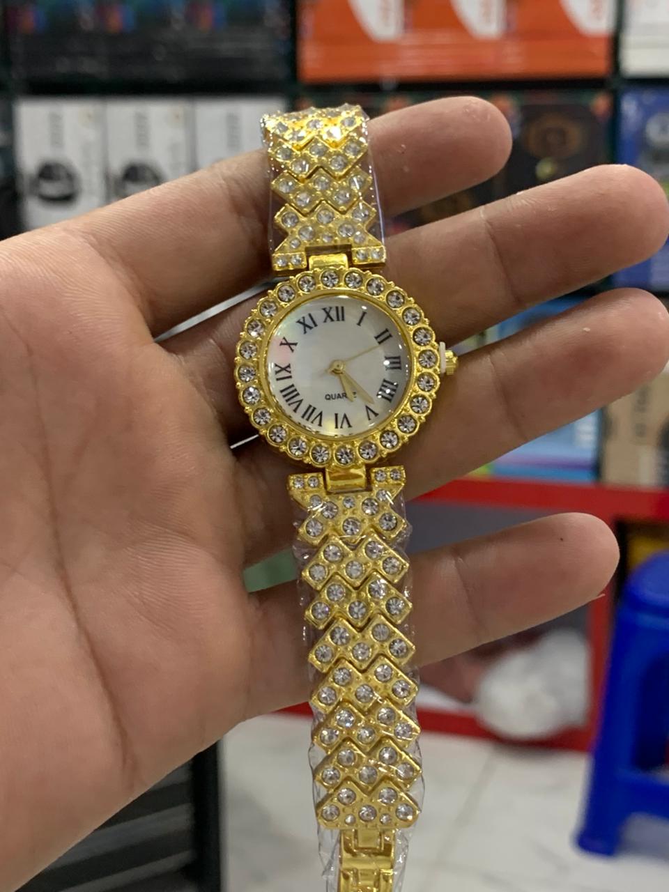 A58 Plus Smartwatch Womens Luxury Watch Gift Set Women Jewelry Wearing 8 In1