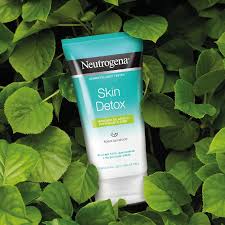 Neutrogena Skin Detox Clarifying Clay Wash Mask – Purify, Detoxify & Reveal Radiant Skin