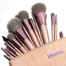 BH Cosmetics Lavish 15-Pc Makeup Brush Set + Bag – Blend, Sculpt & Define Like a Pro